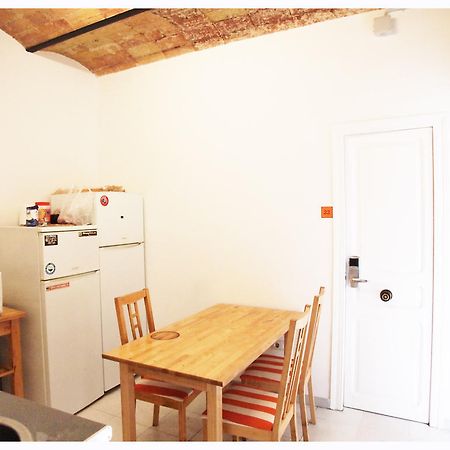 Mybedbcn Hostel Barcelona Kültér fotó