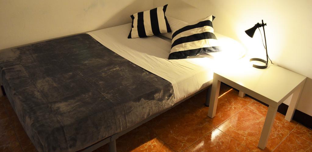Mybedbcn Hostel Barcelona Szoba fotó